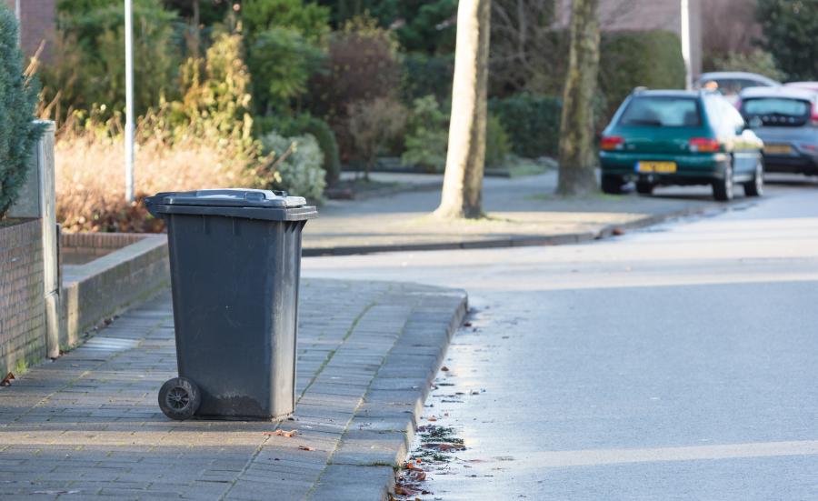 Afvalstofheffing voor gemeenten doorn in het oog. Veel gemeenten genoodzaakt afvalstoffenheffing en rioolheffing te verhogen